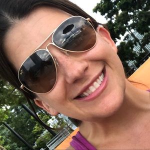 Meet your Posher, Sabrina